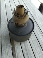 Ancienne lampe pétrole d'occasion  La Hulpe