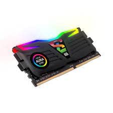 Geil 16gb pc4 usato  Spedito ovunque in Italia 