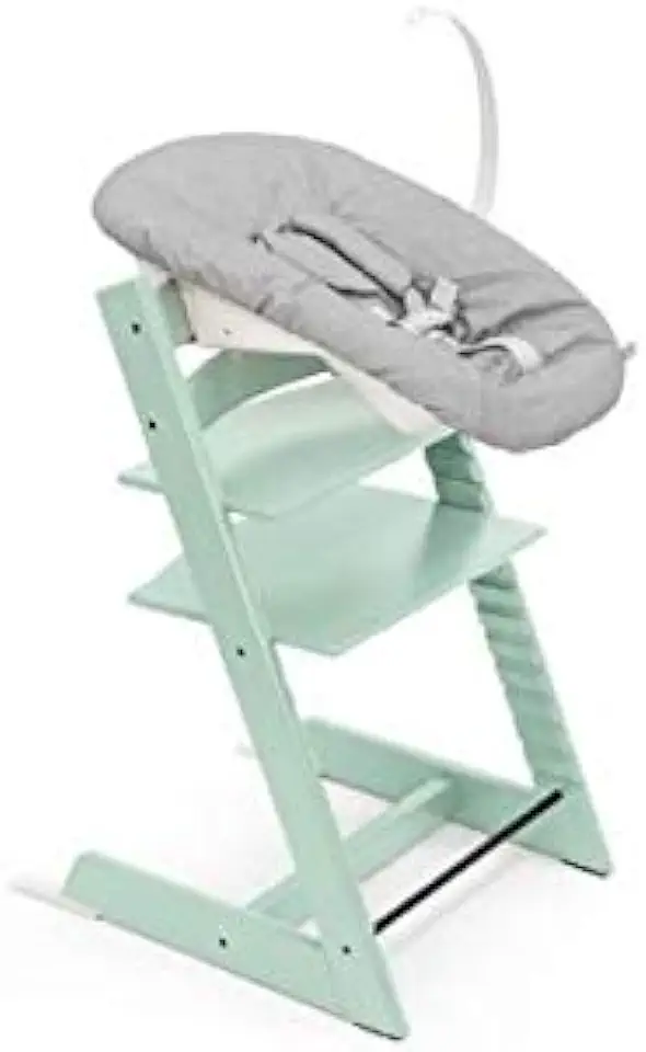 Evoleris Stokke Tripp Trapp Soft Mint Babystoel met Newborn Set voor pasgeborenen tweedehands  
