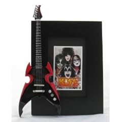Kiss miniature guitar d'occasion  Livré partout en France