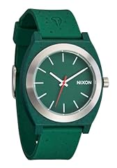 Nixon guarda time usato  Spedito ovunque in Italia 