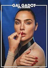 Gal gadot calendrier d'occasion  Livré partout en France