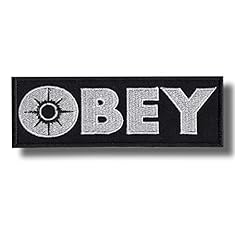 Obey toppa ricamata usato  Spedito ovunque in Italia 