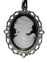 Pendentif camée blanc d'occasion  Livré partout en France