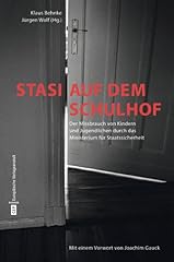 Stasi dem schulhof gebraucht kaufen  Wird an jeden Ort in Deutschland