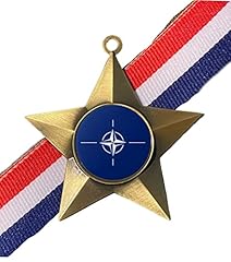 Médaille militaire otan d'occasion  Livré partout en France