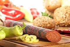Peperonisalami 300g feurig gebraucht kaufen  Wird an jeden Ort in Deutschland