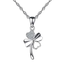 Collier pendentif femme d'occasion  Livré partout en France