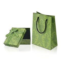 Aucuu confezione regalo usato  Spedito ovunque in Italia 