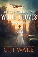 The spy wore d'occasion  Livré partout en France