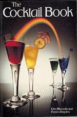 The cocktail book d'occasion  Livré partout en France