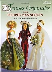 Tenues originales poupée d'occasion  Livré partout en France