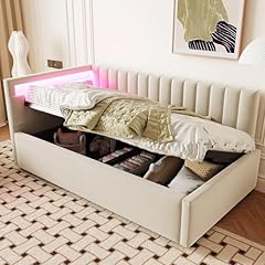 Divano letto imbottito usato  Spedito ovunque in Italia 