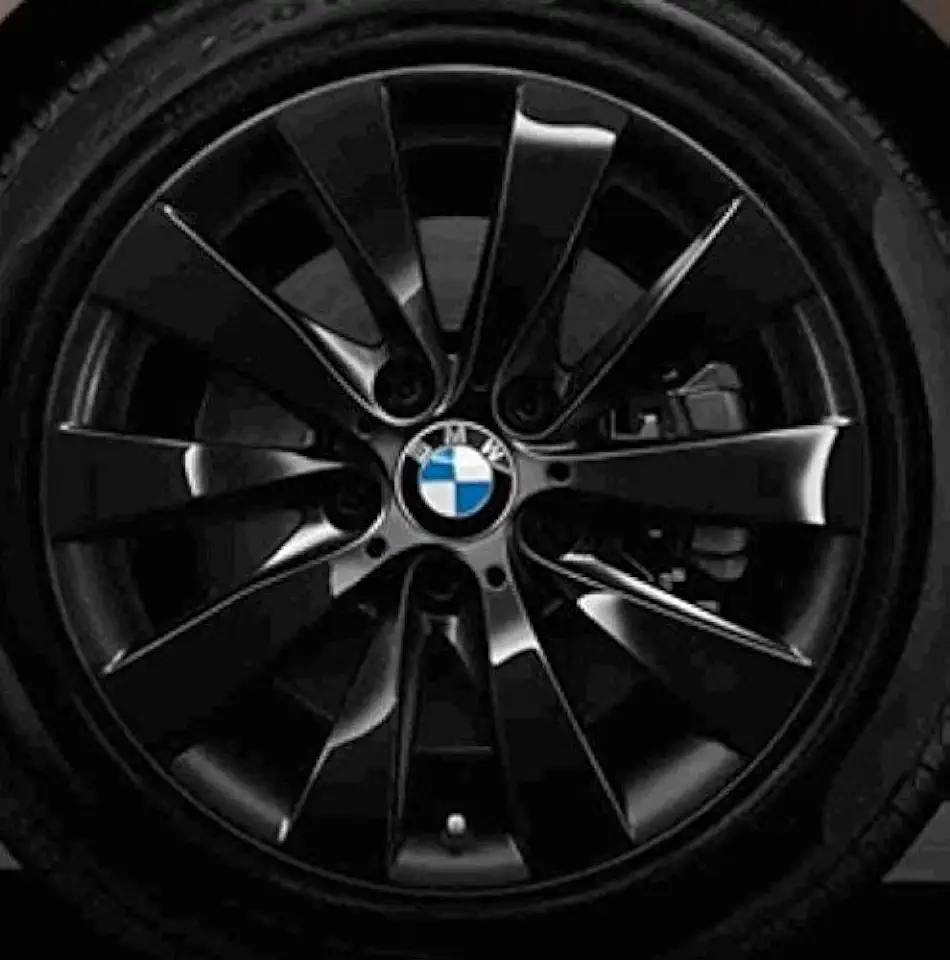 Originele BMW lichtmetalen velg 3-serie F30-F31 V-spaken 413 zwart in 17 inch tweedehands  