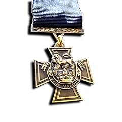 Medaglia militare victoria usato  Spedito ovunque in Italia 