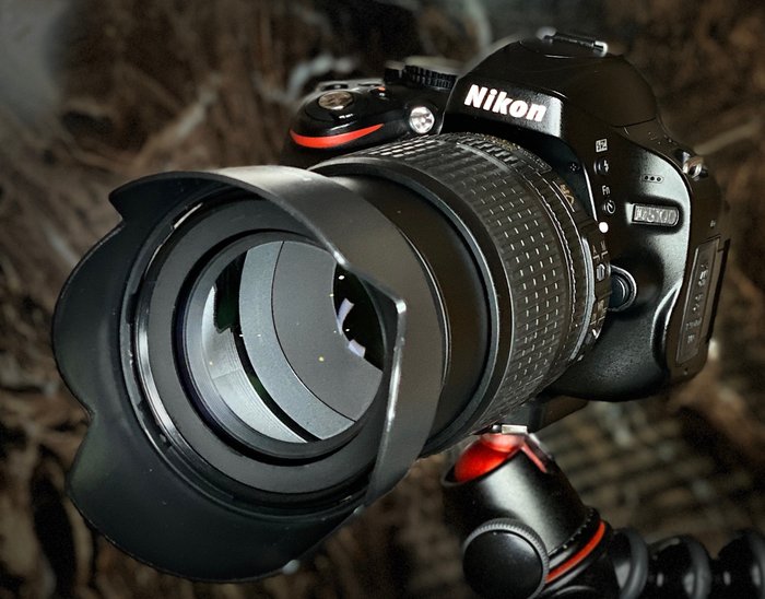 Nikon d5100 105mm for sale  
