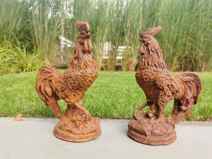 Figurine pair roosters for sale  