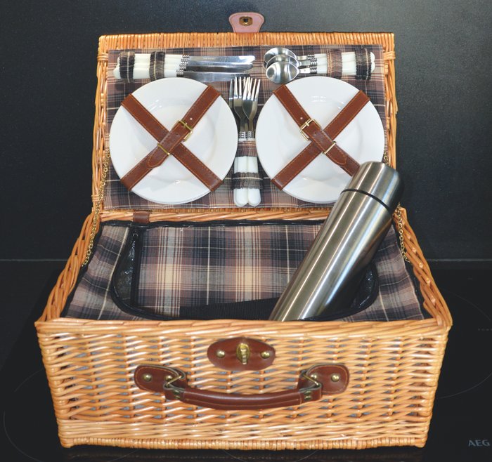 Box picnic basket for sale  