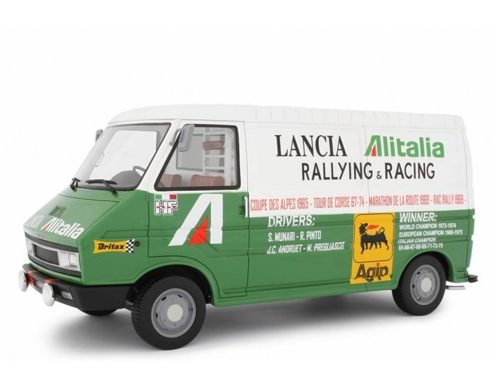 Laudoracing model van for sale  