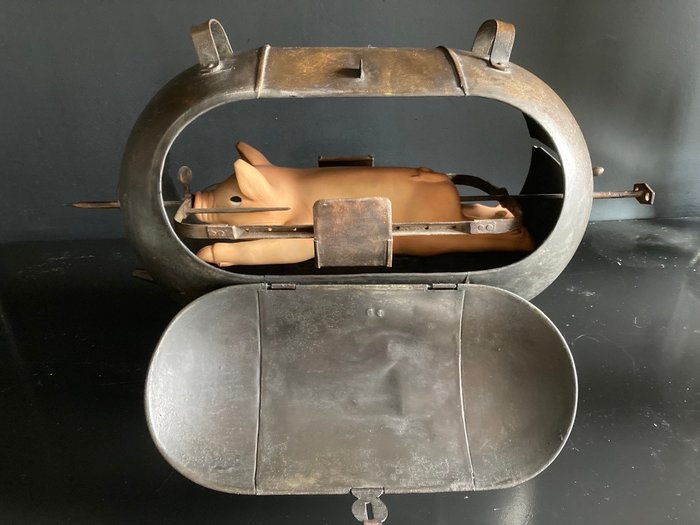 Antiguo horno de reflexión con reloj asador a juego. - metal, usado segunda mano  