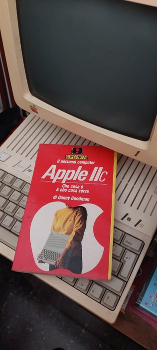 Apple with monitor d'occasion  