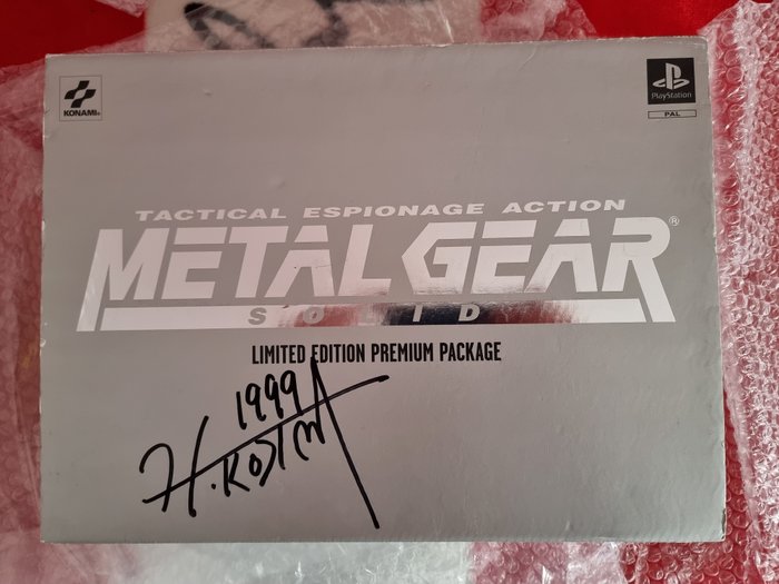 1 Sony, konami Playstation 1 - Metal Gear Solid Limited Edition Premium Bundle (Signed usato  