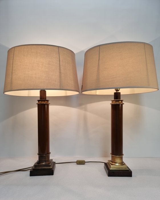 Usado, Dos preciosas lámparas de sobremesa de Alta Gama. 2,6 kg por lámpara de mesa. (2) - Estilo segunda mano  