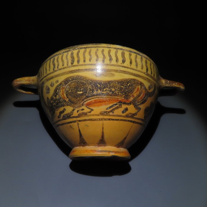 Ancient greek terracotta usato  