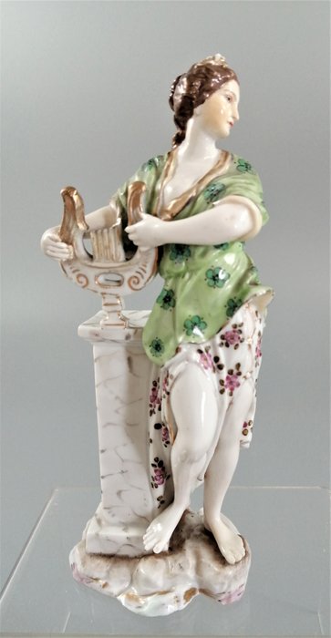 Triebner Ens & Eckert - Statuetta, Dama con lira, appoggiata a una colonna di marmo (1) usato  