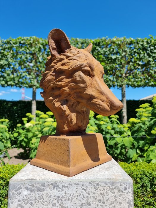 Statue wolf head for sale  