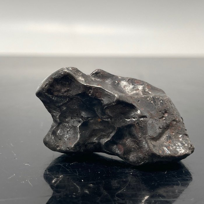 Sikhote alin meteorite for sale  