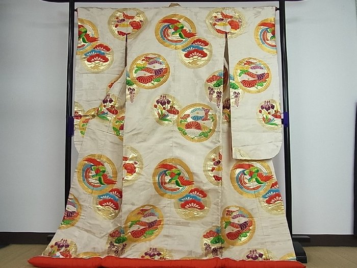 Kimono uchikake silk for sale  