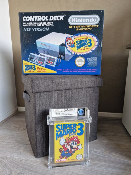 Nintendo NES Control Deck Super Mario Bros 3 Pack - Game is graded WATA 9.2 - No Reserve usato  