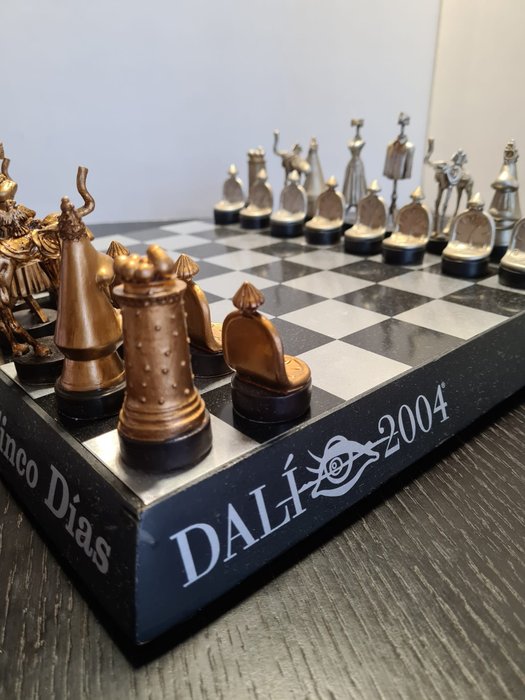 Salvador dalí chess for sale  
