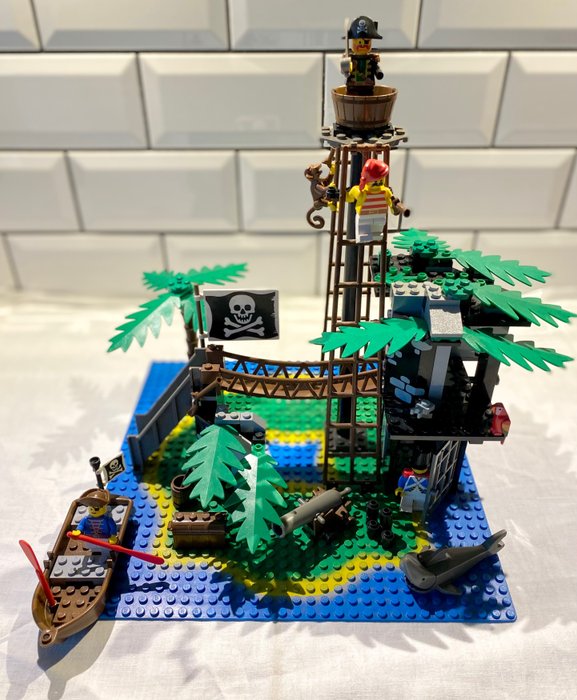 Lego lego pirates d'occasion  