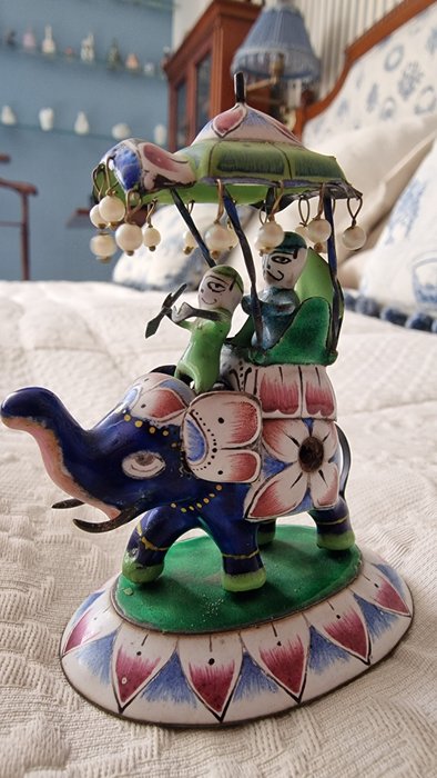 Anonimo figurine elefante for sale  