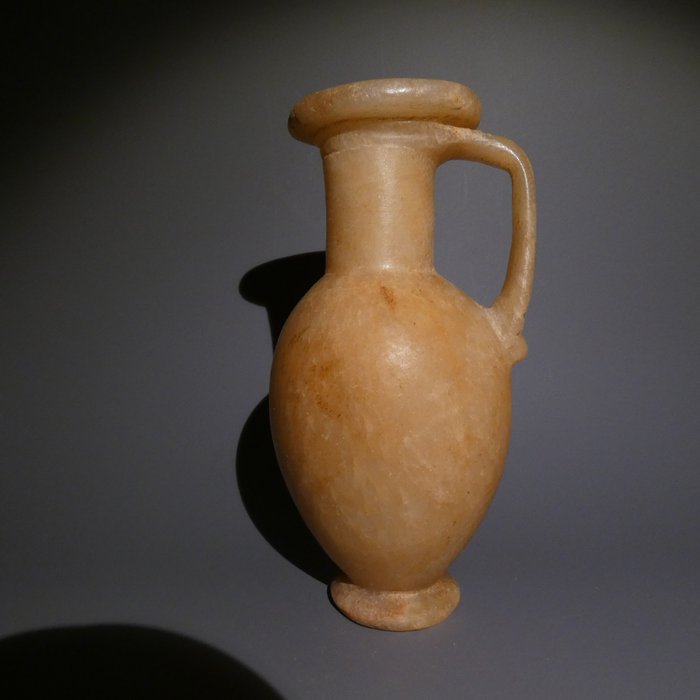 Ancient egyptian alabaster usato  