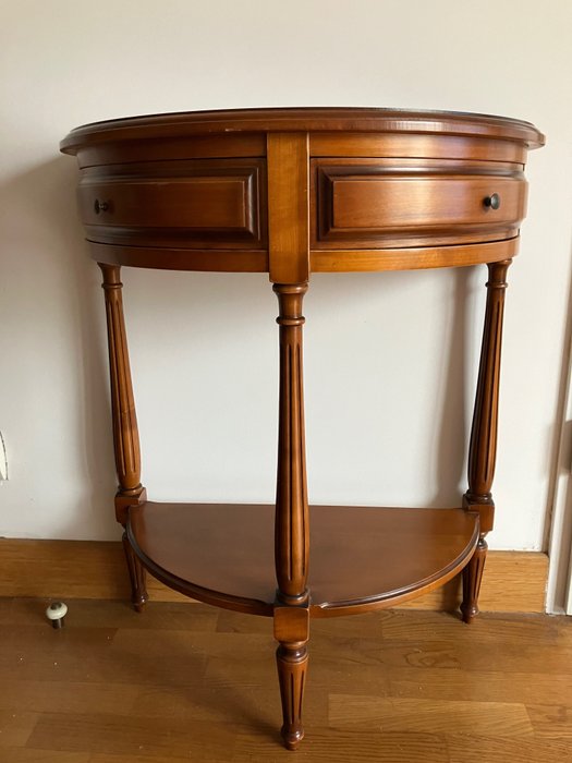 Side table louis for sale  