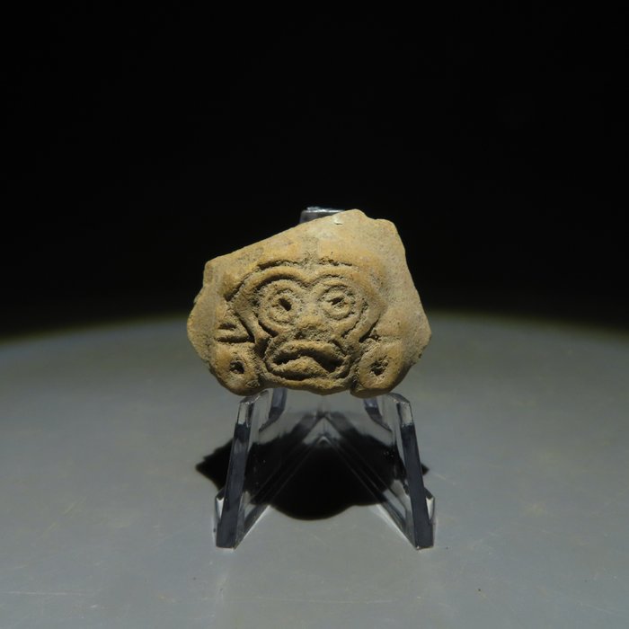Mayan terracotta head usato  