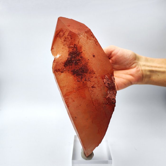 Hematoid red quartz for sale  