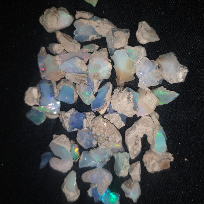 Lot carats raw for sale  