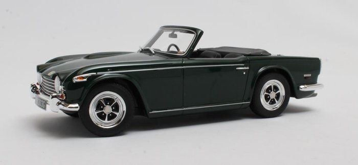 Cult Scale Models - 1:18 - Triumph TR5 P.I. 1967-1968 Groen - CML069-3 Modellini di auto usato  