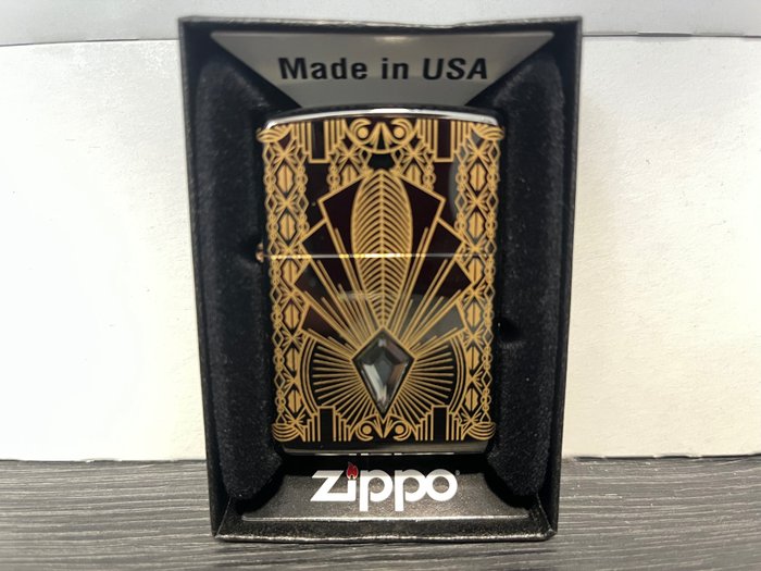Zippo - Zippo Accendino Collectible of the Year 2021 edizione limitata Black Diamond Swarovski usato  