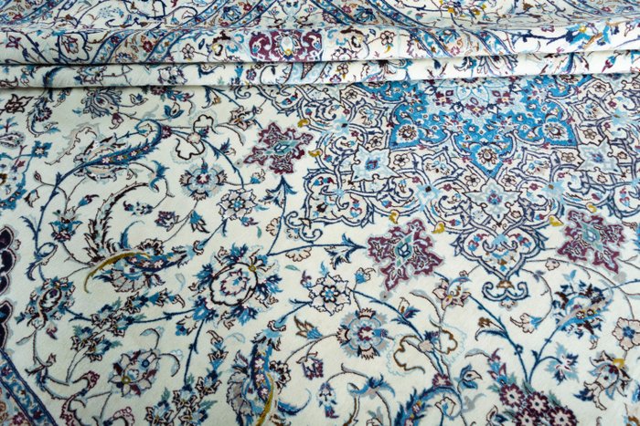 Nain habibian rug for sale  