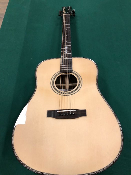 Prima mag218 acoustic for sale  