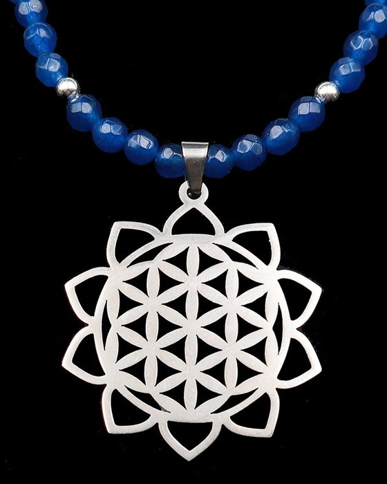 Sapphire necklace flower for sale  