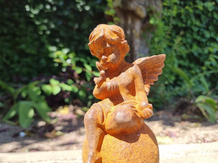 Figurine angel iron usato  