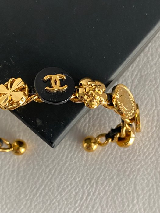 Chanel bracelet d'occasion  