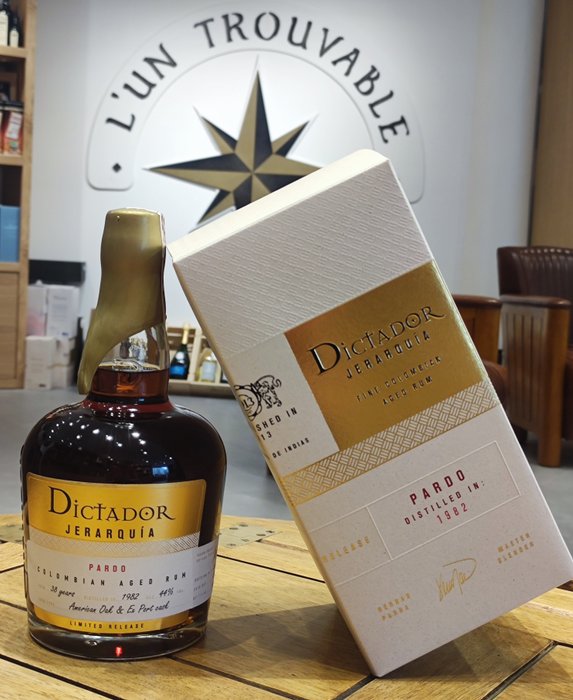 Dictador 1982 years for sale  