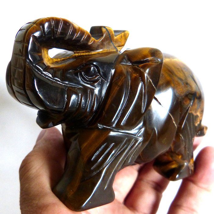 Hand carved tiger d'occasion  